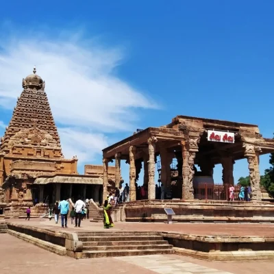anand-mahindra-Brihadeeswara-Temple-tamil-nadu_1664453285952_1664453294114_1664453294114