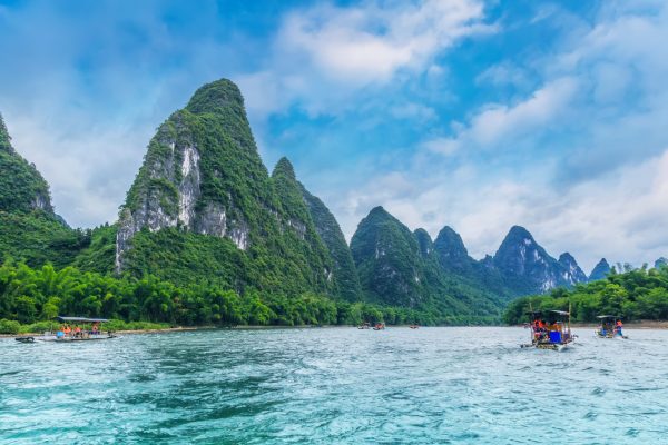 natural-mist-water-foggy-sunrise